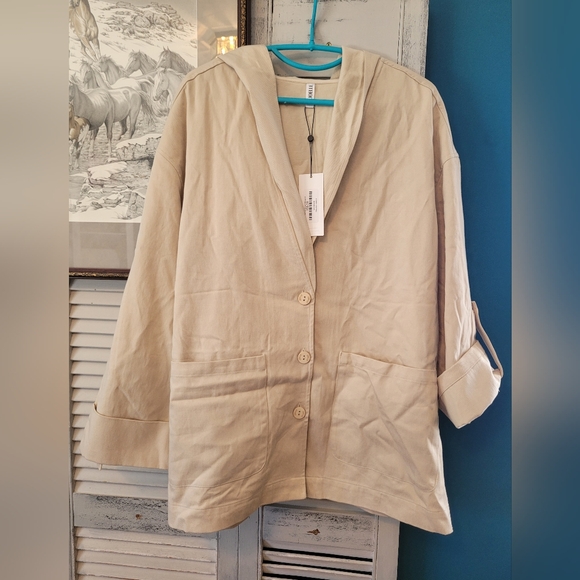 Joelle Collection - Randal Beige Light Jacket - Picture 5 of 5